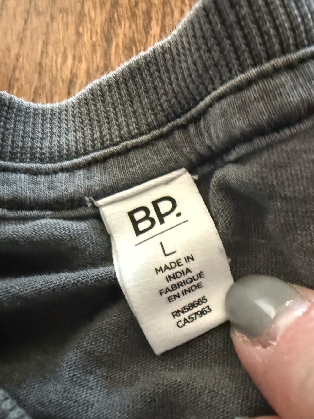 BP. Soft Heather Gray Cropped Tee Shirt Size Large - Picture 2 of 4